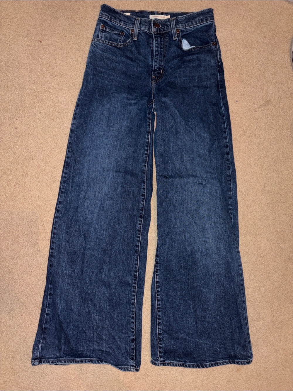 Levi's High Rise Wide Leg Jeans in Dark Blue Denim